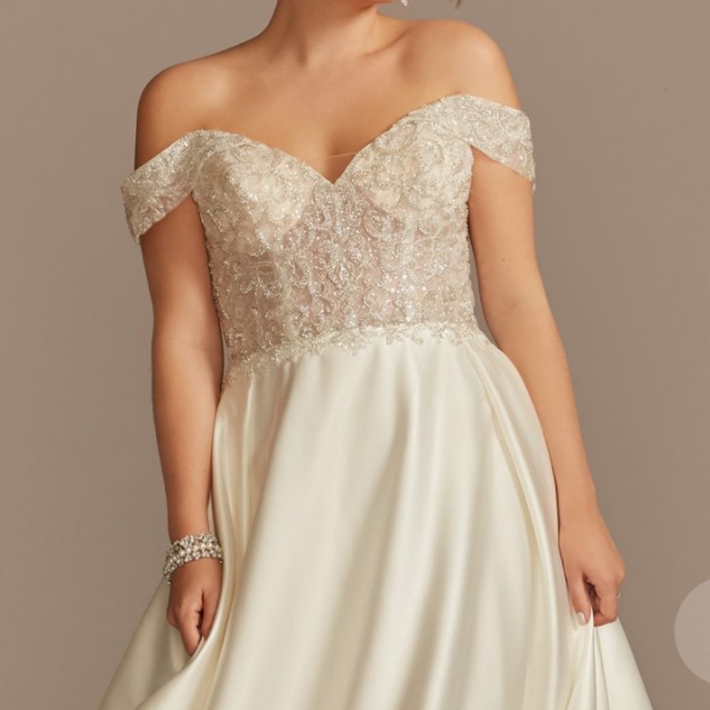Oleg Cassini Wedding Dress